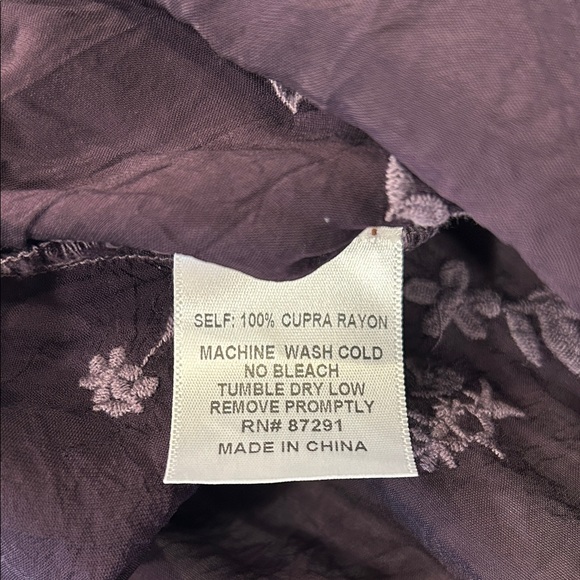 Johnny Was Embroidered Lace Trim Eyelet Purple Bohemian Crochet Top Medium - Picture 9 of 14